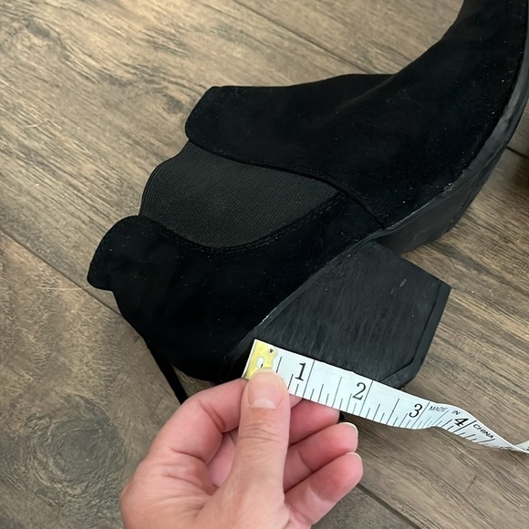 Coconuts by Matisse Fringe Boho Suede Bootie EUC - Picture 13 of 14